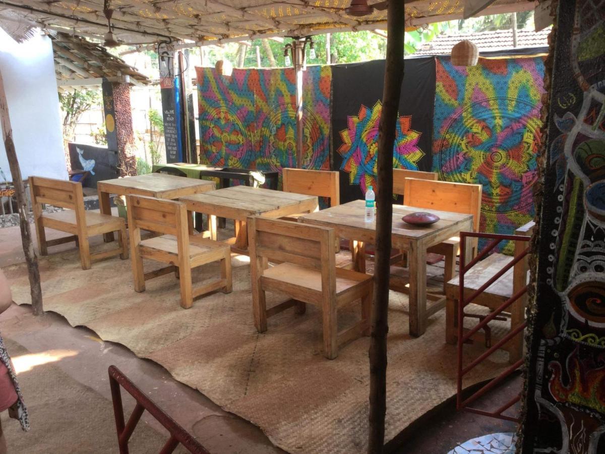 Hippie Hostel Anjuna Esterno foto
