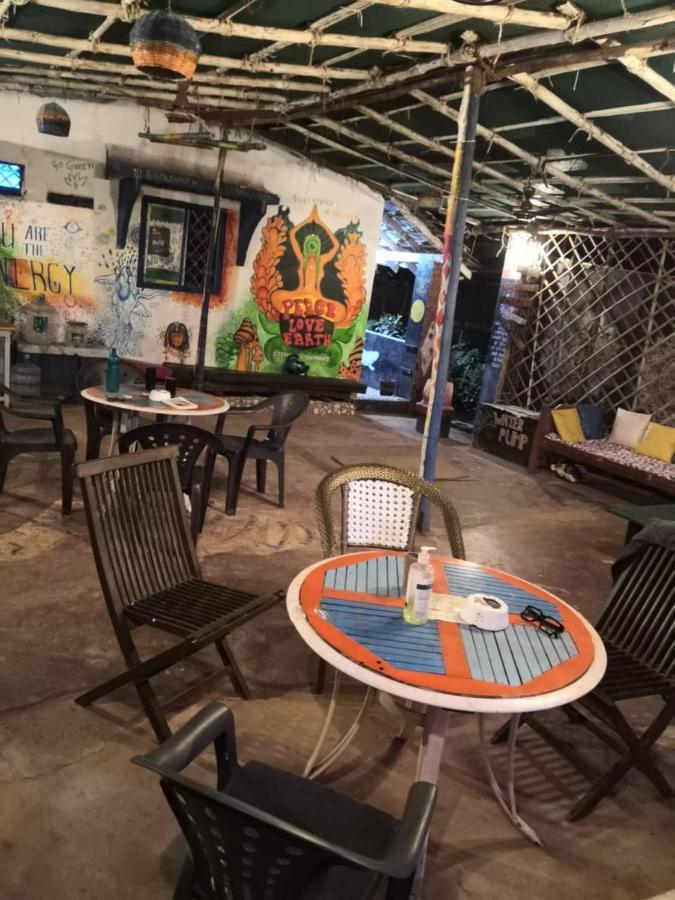 Hippie Hostel Anjuna Esterno foto